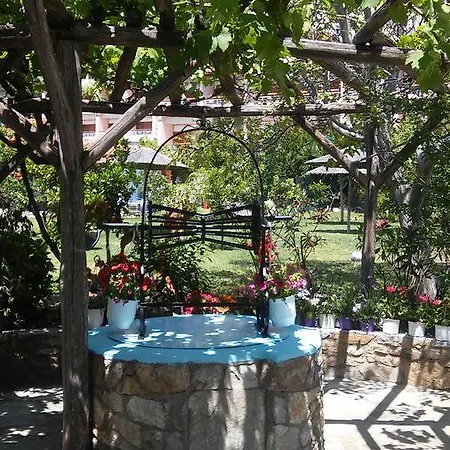 公寓式酒店 Maniatis Garden 3*