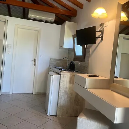 Maniatis Garden Achladies