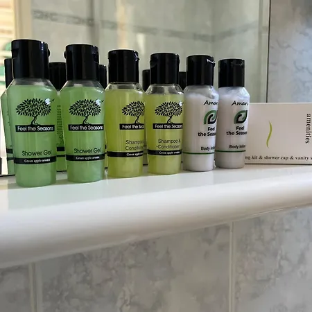 Maniatis Garden Lejlighedshotel