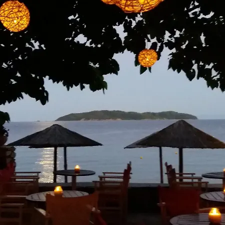 Apart Otel Maniatis Garden *