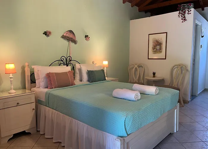 Maniatis Garden Achladies